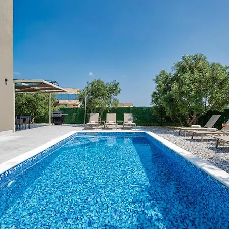 Vila Roka By Guide